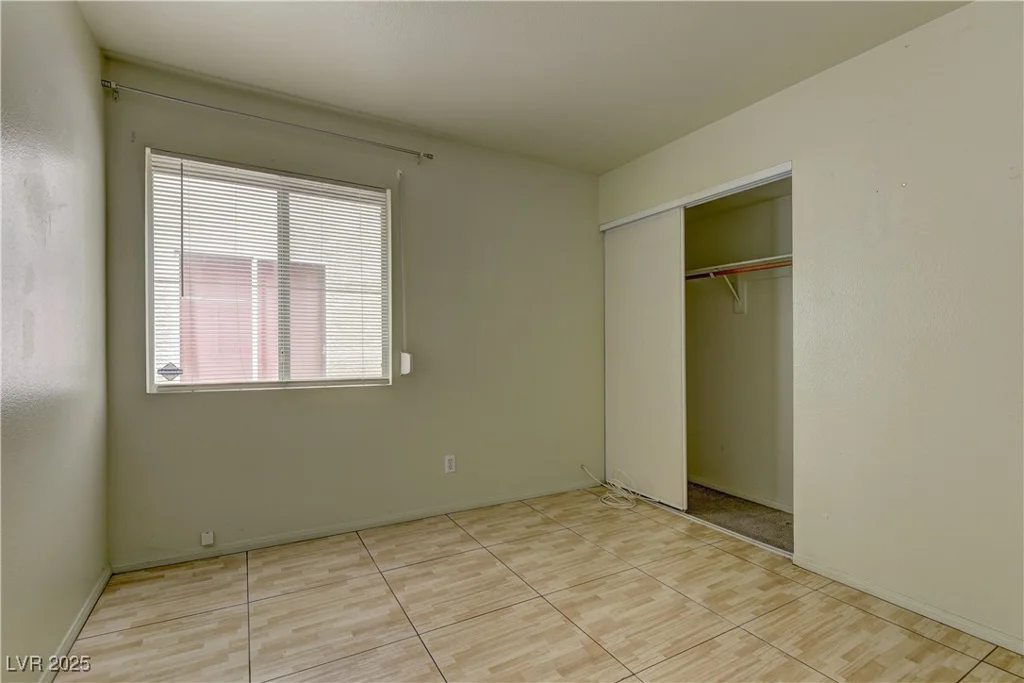 6613 Miners Hope, Las Vegas, NV 89108