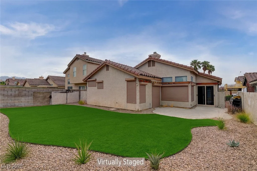 6613 Miners Hope, Las Vegas, NV 89108