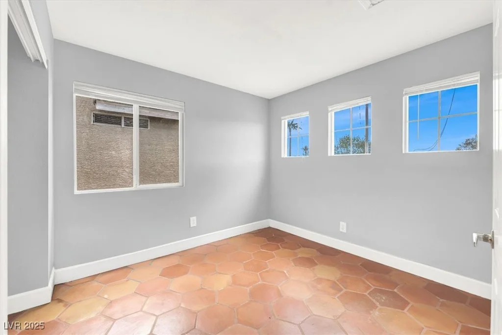 2413 Rue De Bourdeaux, Henderson, NV 89074