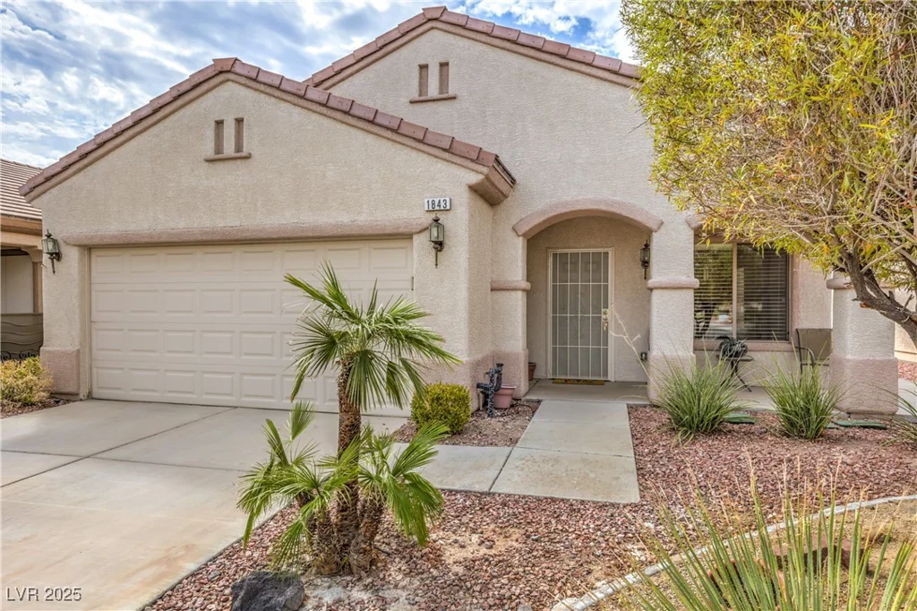 1843 Cypress Greens, Henderson, NV 89012