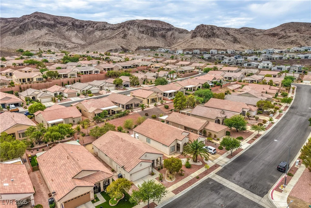 1843 Cypress Greens, Henderson, NV 89012