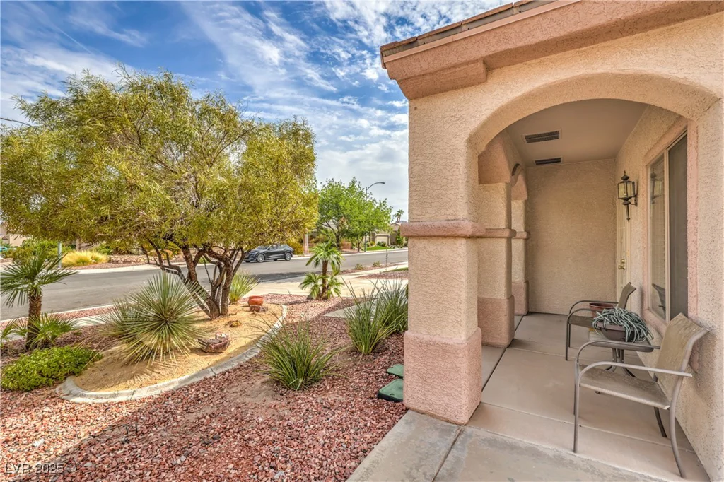 1843 Cypress Greens, Henderson, NV 89012