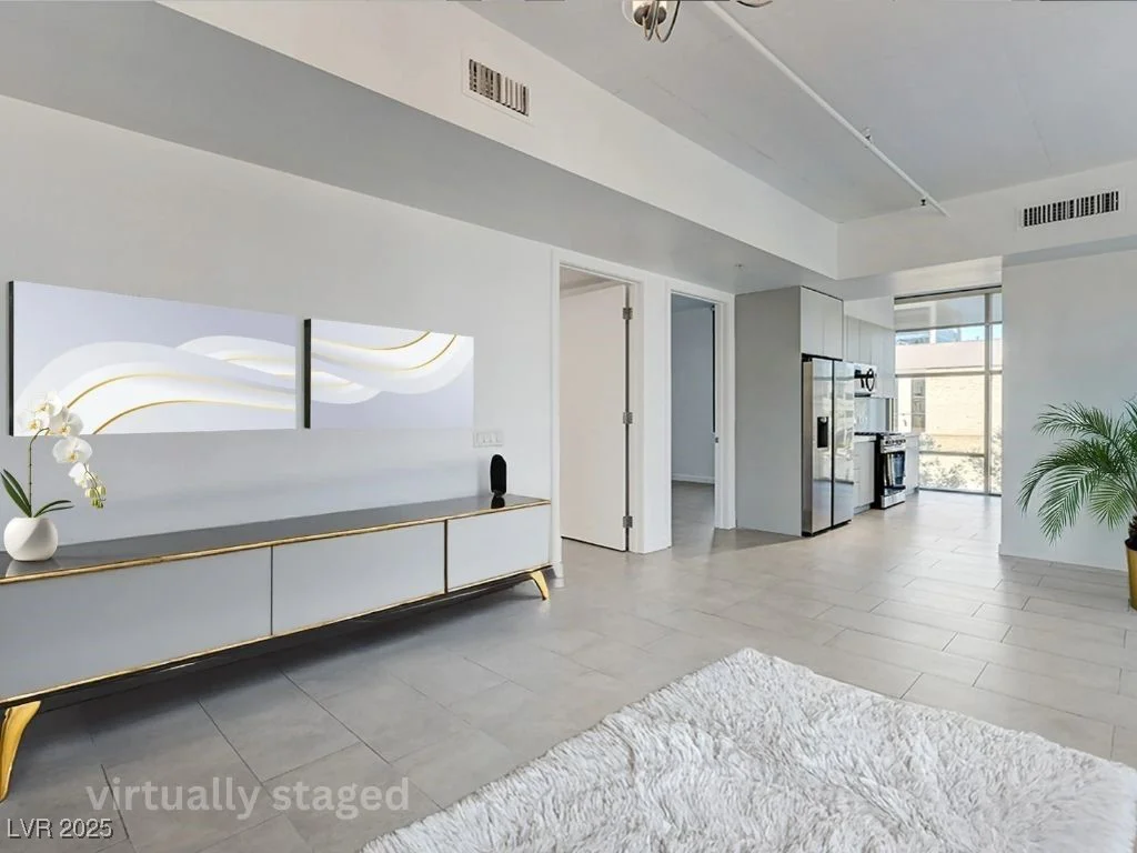 353 Bonneville, Las Vegas, NV 89101