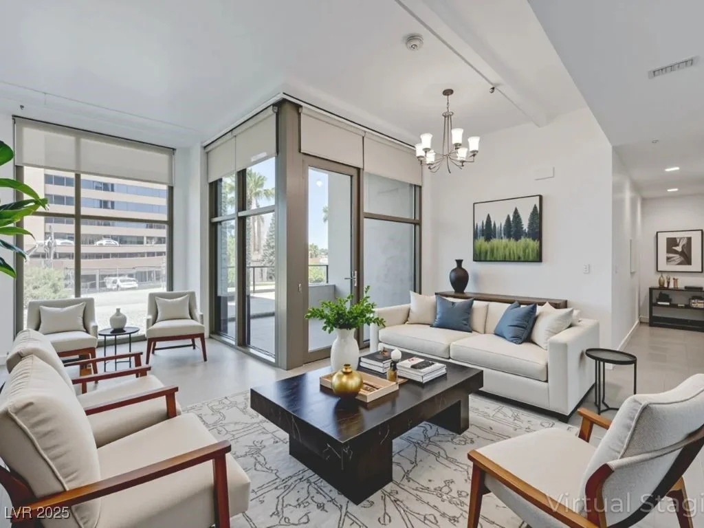 353 Bonneville, Las Vegas, NV 89101