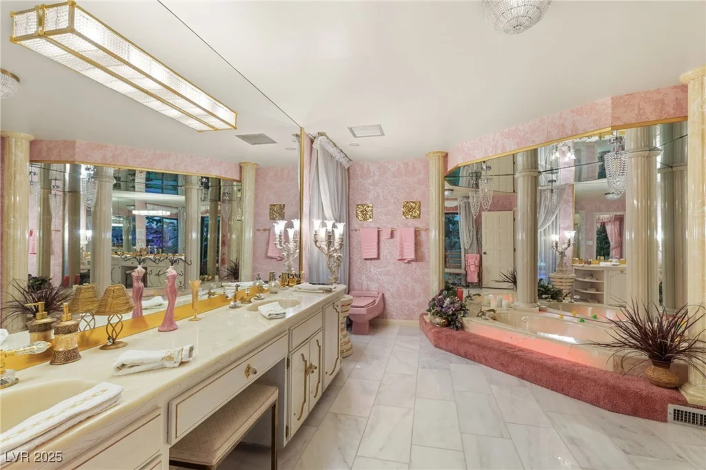 3970 Spencer, Las Vegas, NV 89119