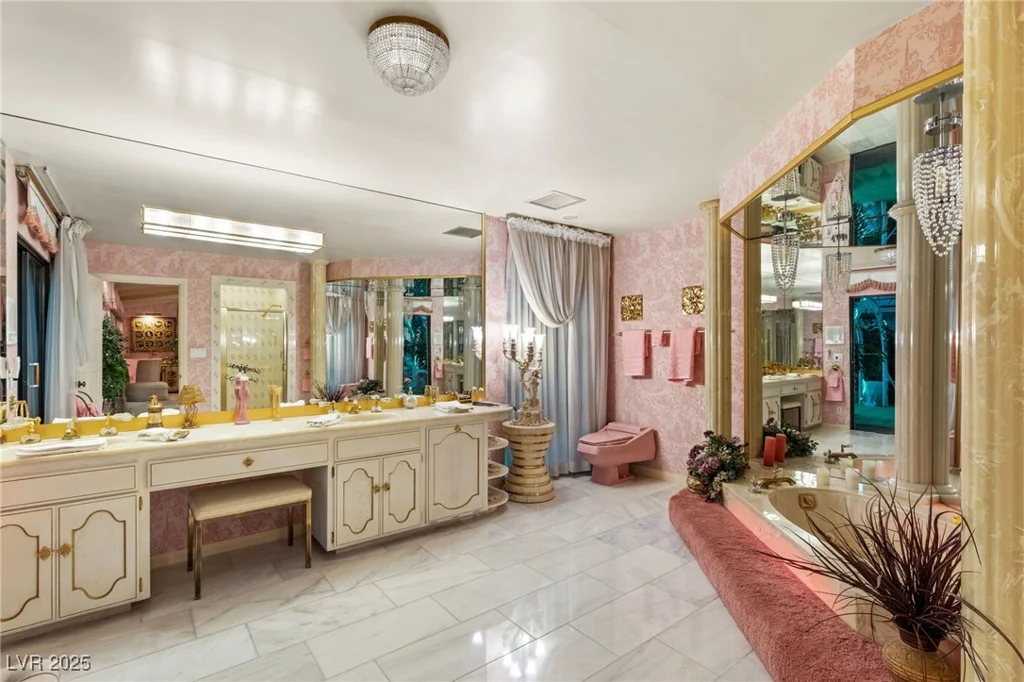 3970 Spencer, Las Vegas, NV 89119