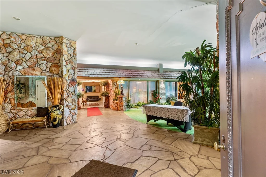 3970 Spencer, Las Vegas, NV 89119