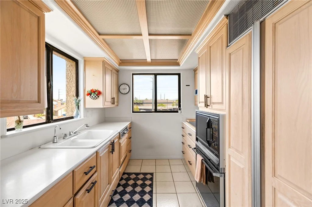 3970 Spencer, Las Vegas, NV 89119