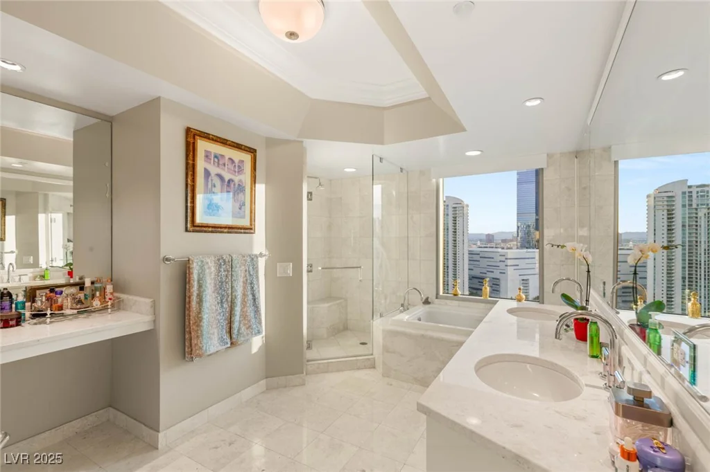 222 KAREN, Las Vegas, NV 89109