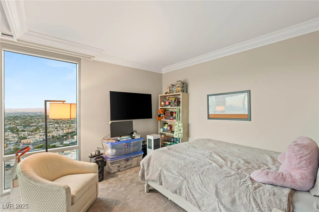222 KAREN, Las Vegas, NV 89109