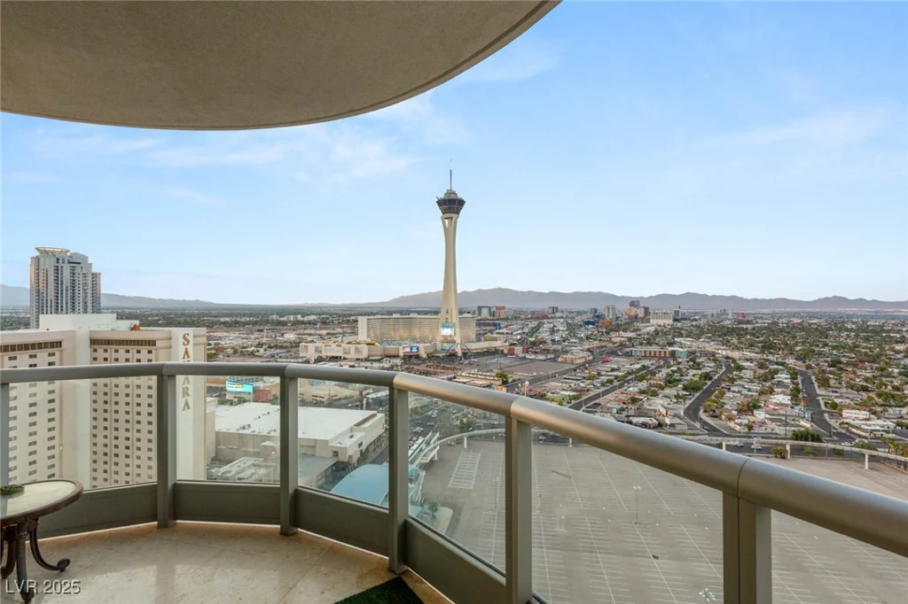 222 KAREN, Las Vegas, NV 89109
