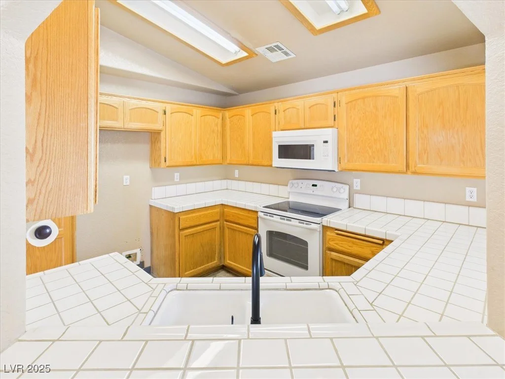 2710 Dapple, Pahrump, NV 89048