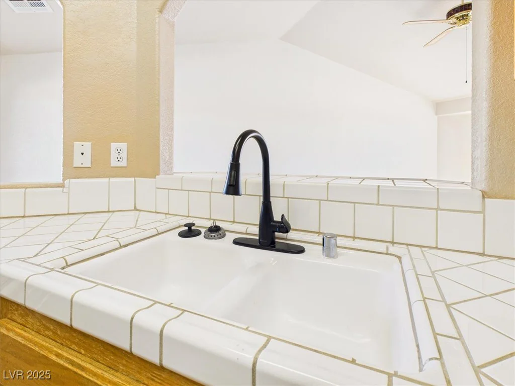 2710 Dapple, Pahrump, NV 89048