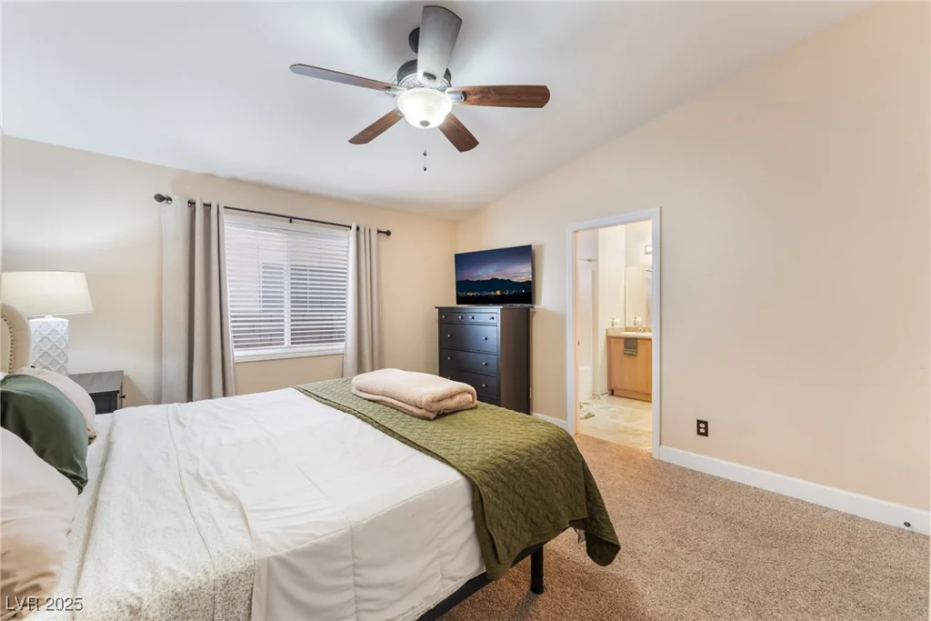8832 Spinning Wheel, Las Vegas, NV 89143