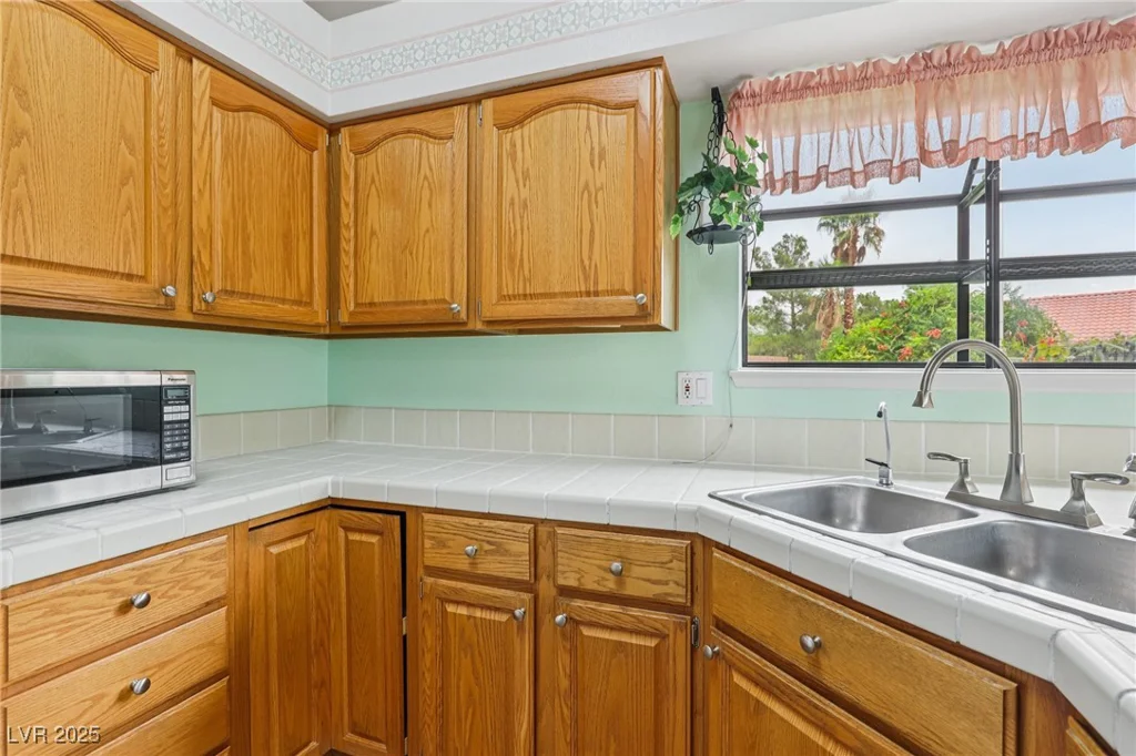 2870 Mahogany Grove, Henderson, NV 89074