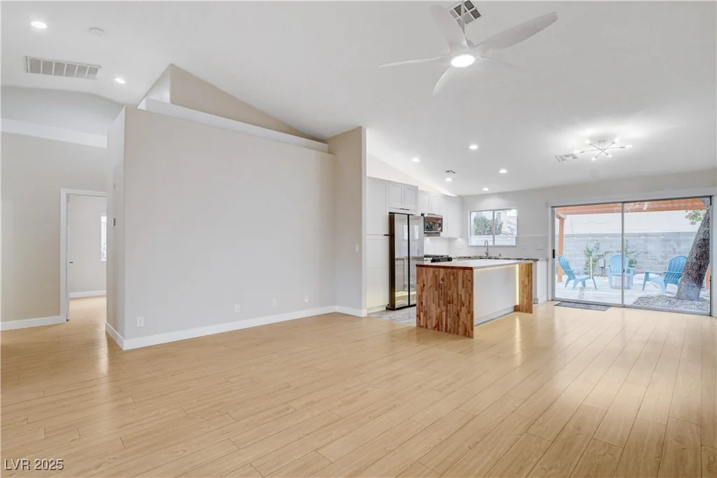 1258 Silver Perch, Las Vegas, NV 89123