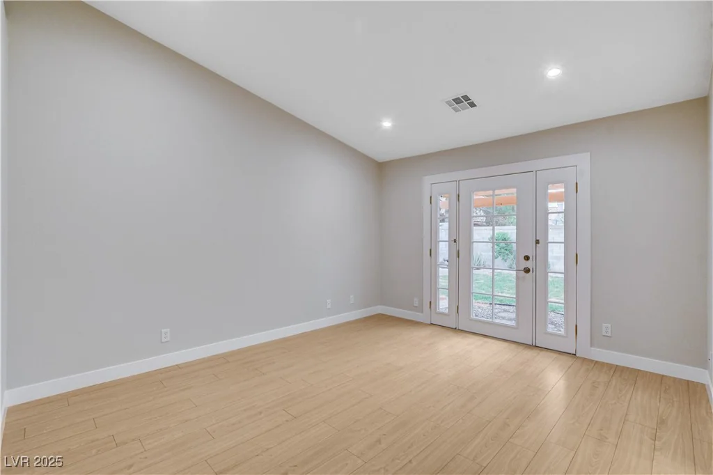 1258 Silver Perch, Las Vegas, NV 89123