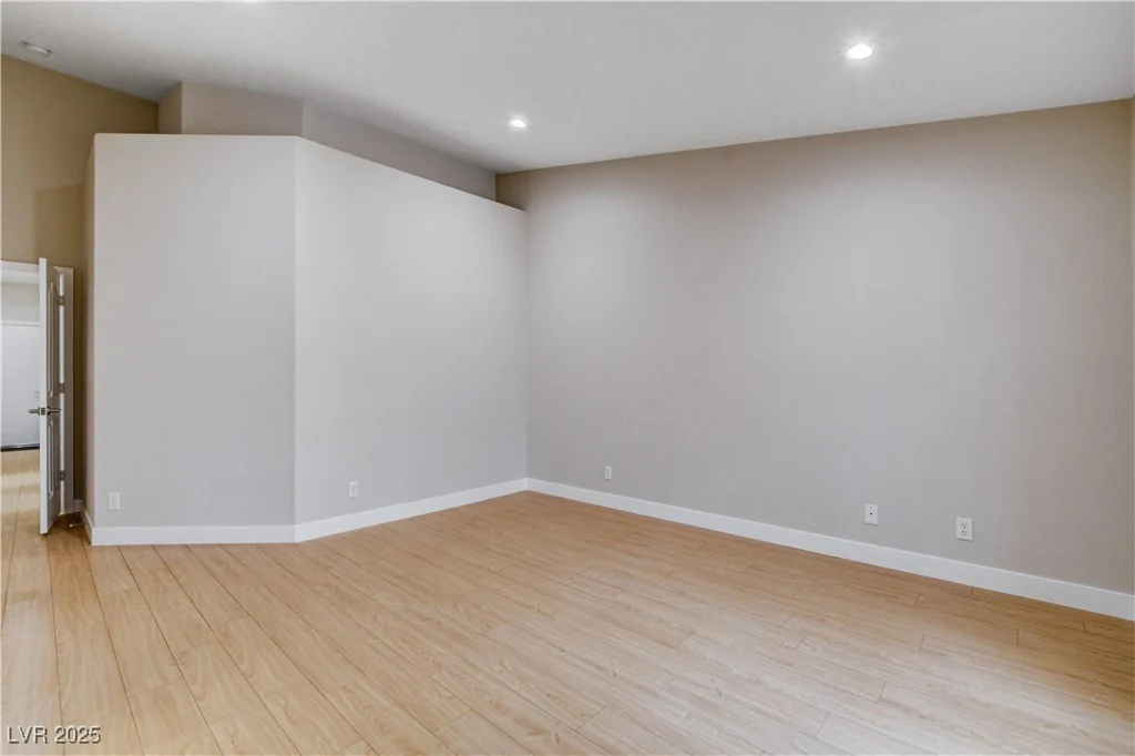 1258 Silver Perch, Las Vegas, NV 89123