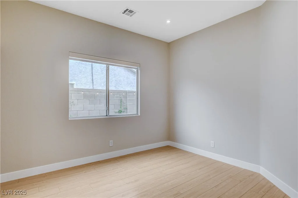 1258 Silver Perch, Las Vegas, NV 89123
