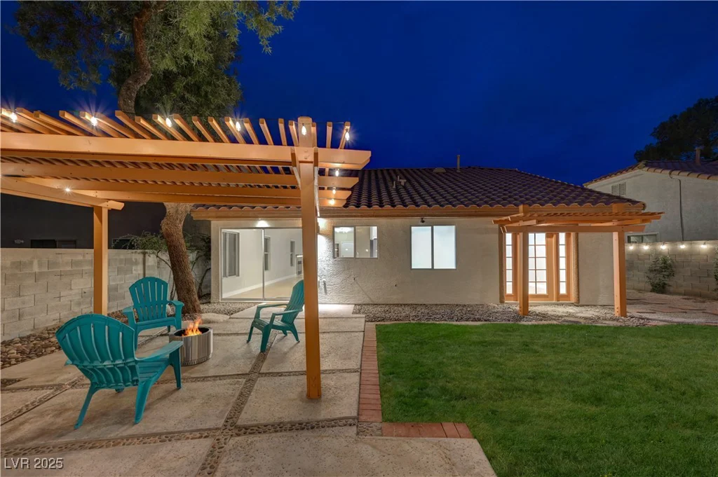 1258 Silver Perch, Las Vegas, NV 89123