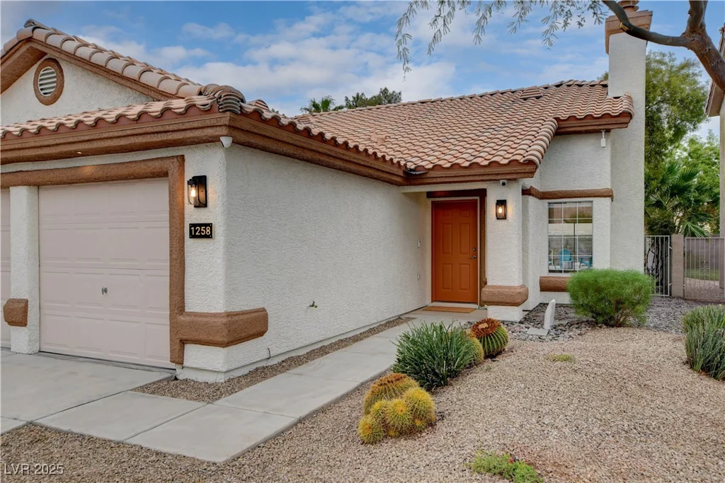 1258 Silver Perch, Las Vegas, NV 89123