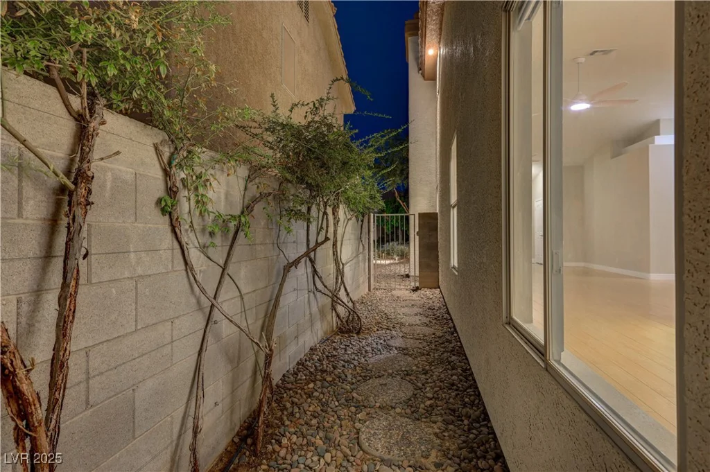 1258 Silver Perch, Las Vegas, NV 89123