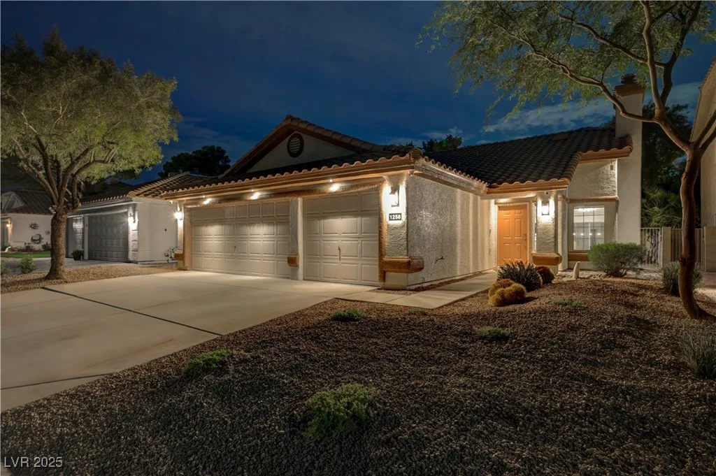 1258 Silver Perch, Las Vegas, NV 89123
