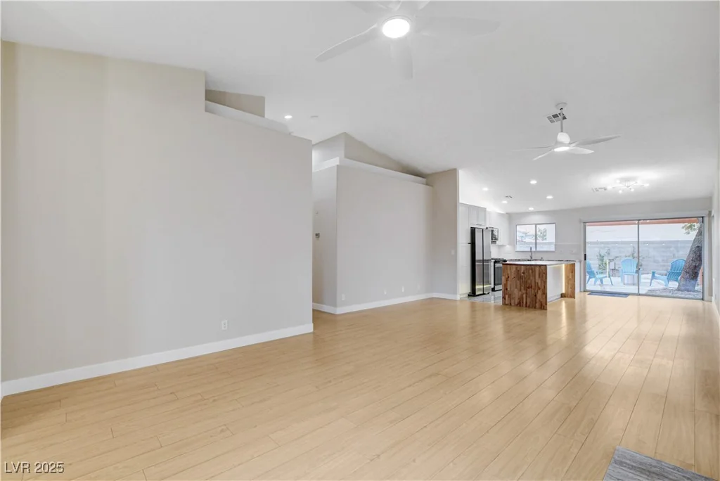 1258 Silver Perch, Las Vegas, NV 89123