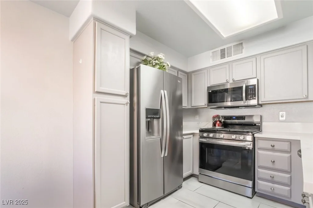 3066 Tarpon, Las Vegas, NV 89120