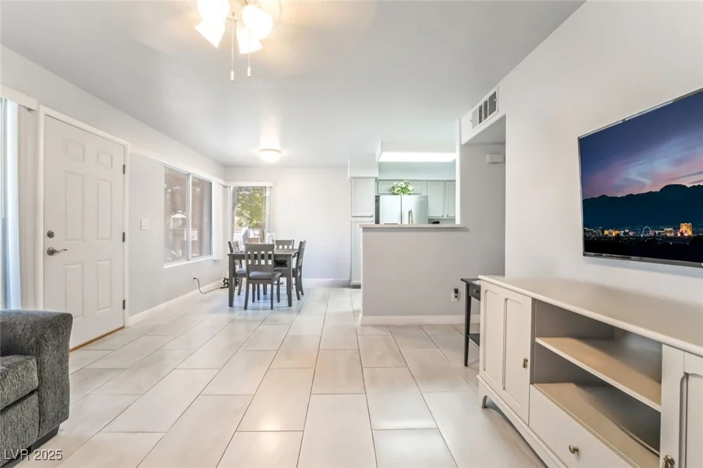 3066 Tarpon, Las Vegas, NV 89120