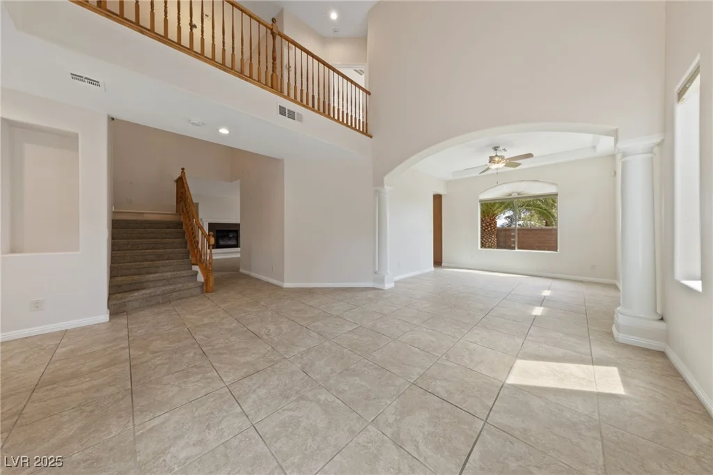 8228 Seven Falls, North Las Vegas, NV 89085