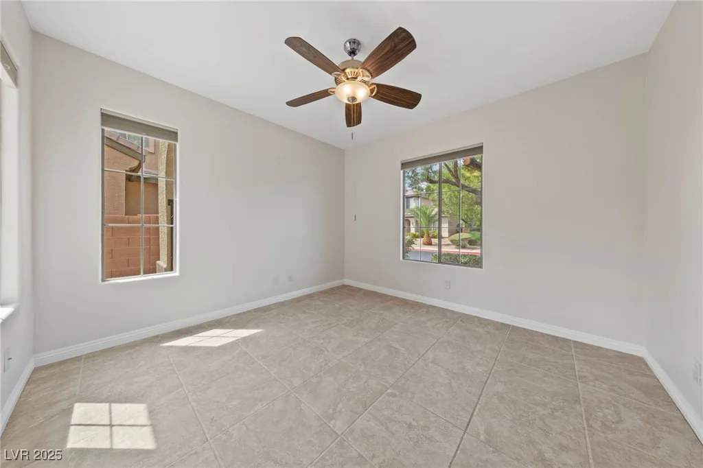 8228 Seven Falls, North Las Vegas, NV 89085