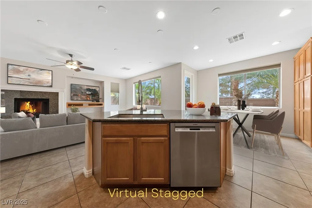 8228 Seven Falls, North Las Vegas, NV 89085