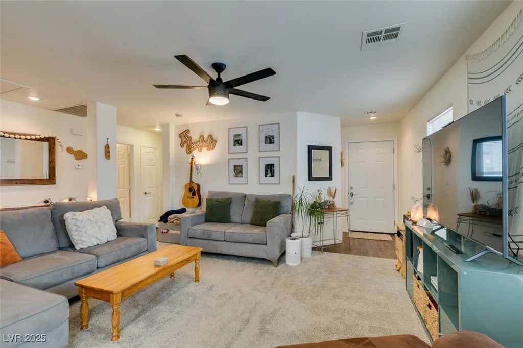3045 Leonetti, Las Vegas, NV 89141