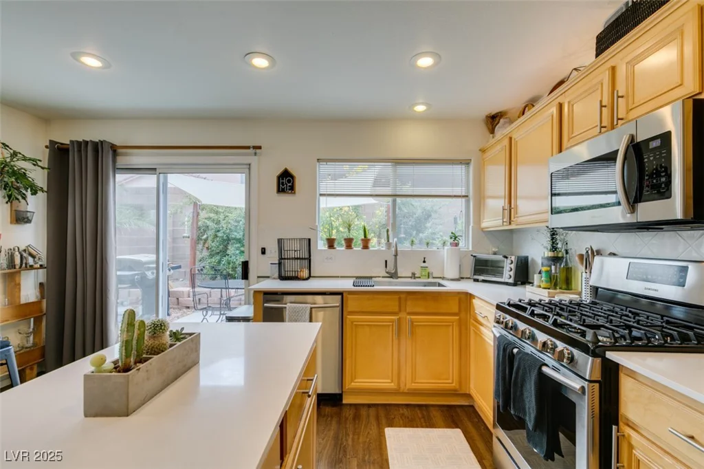 3045 Leonetti, Las Vegas, NV 89141