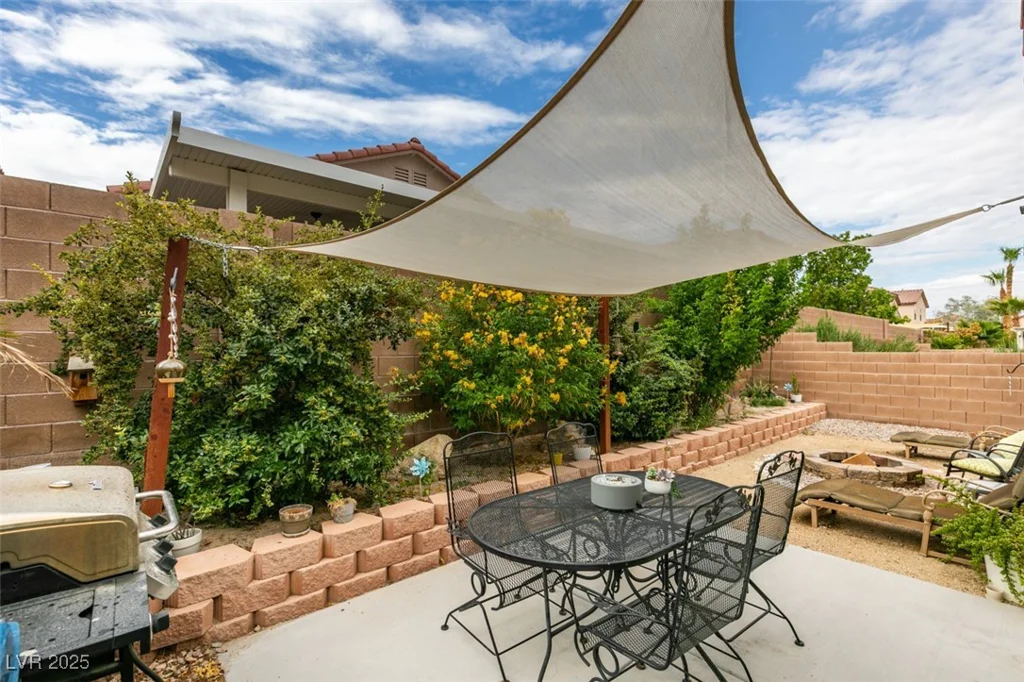 3045 Leonetti, Las Vegas, NV 89141