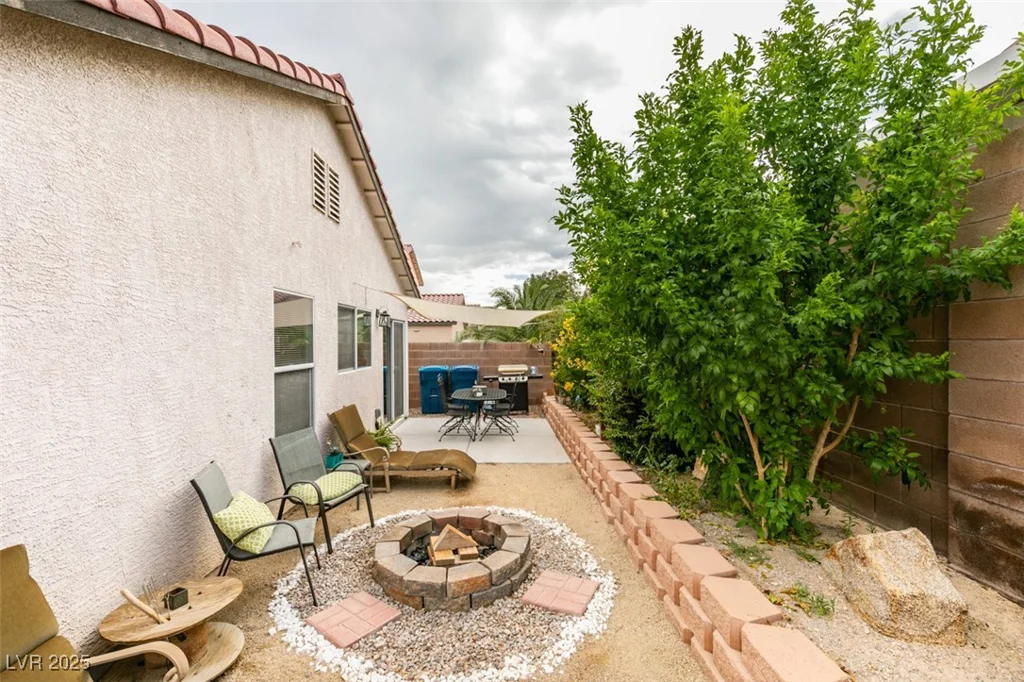 3045 Leonetti, Las Vegas, NV 89141