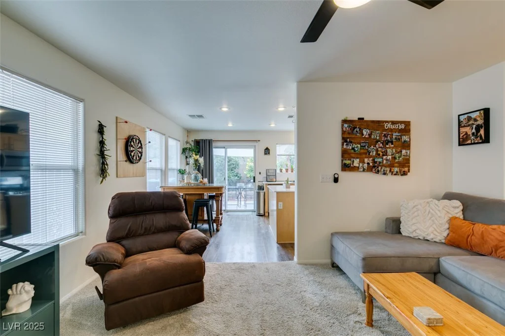 3045 Leonetti, Las Vegas, NV 89141