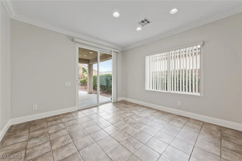 6438 Boatbill, North Las Vegas, NV 89084