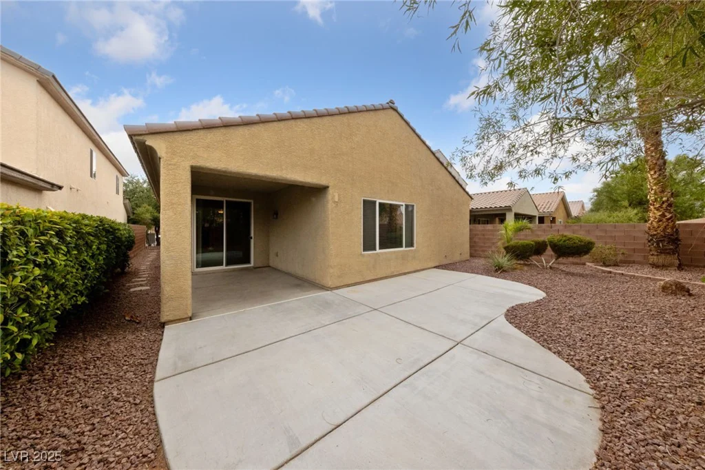 6438 Boatbill, North Las Vegas, NV 89084