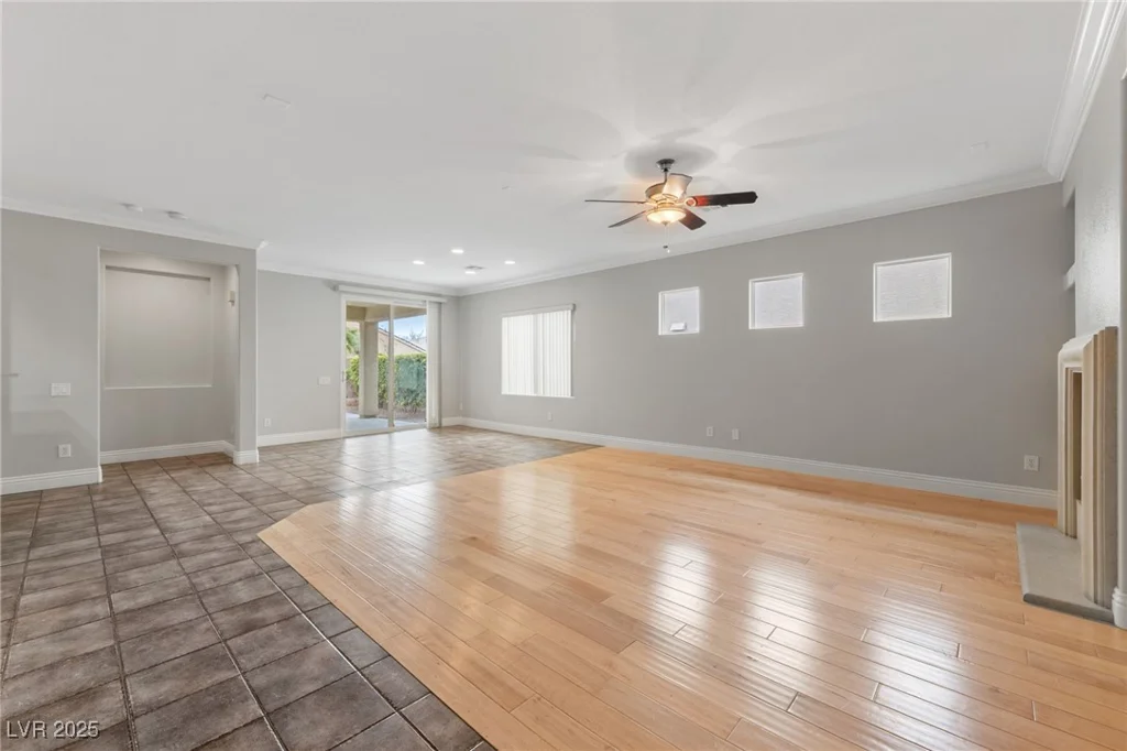 6438 Boatbill, North Las Vegas, NV 89084