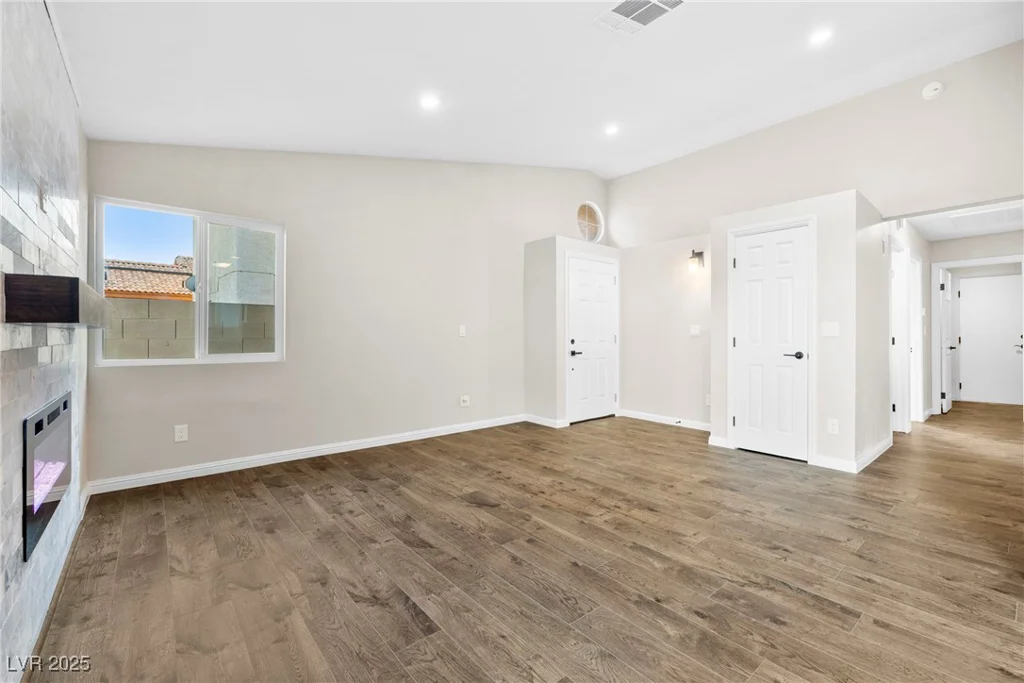 7166 Nordic Lights, Las Vegas, NV 89119
