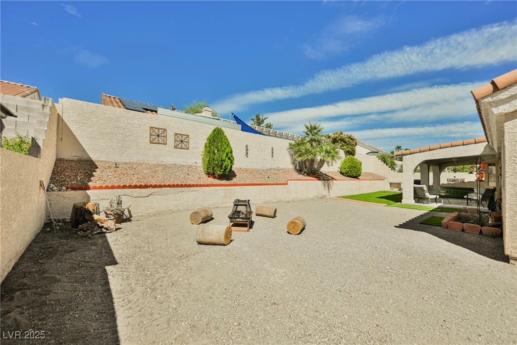5721 Whale Rock, Las Vegas, NV 89149