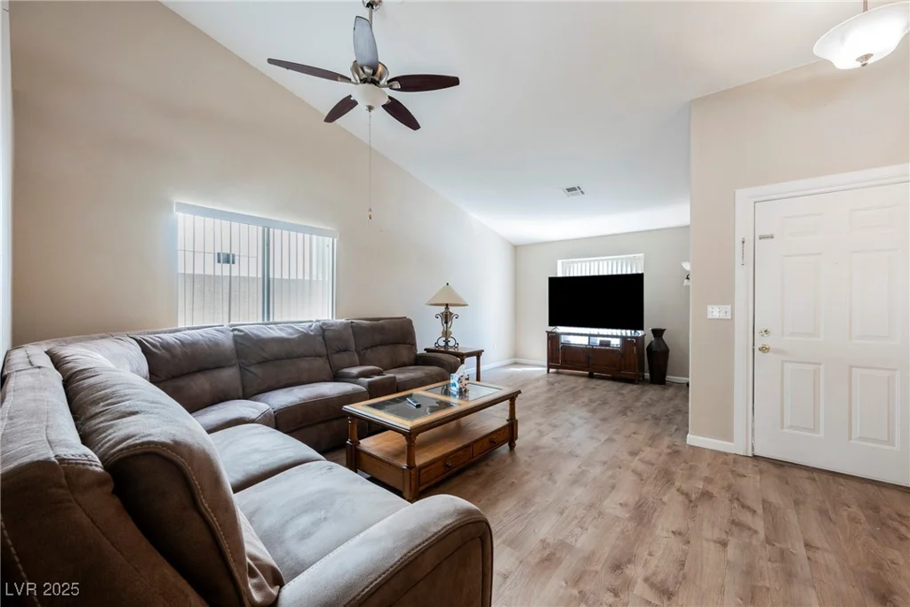 5721 Whale Rock, Las Vegas, NV 89149
