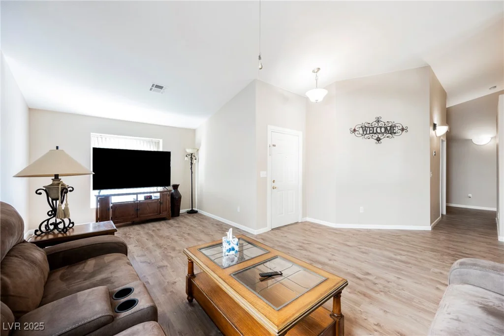 5721 Whale Rock, Las Vegas, NV 89149
