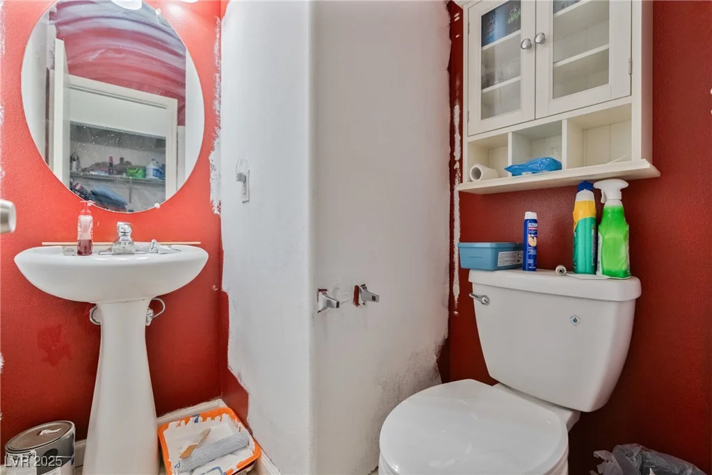 2702 Cottonwillow, Las Vegas, NV 89135