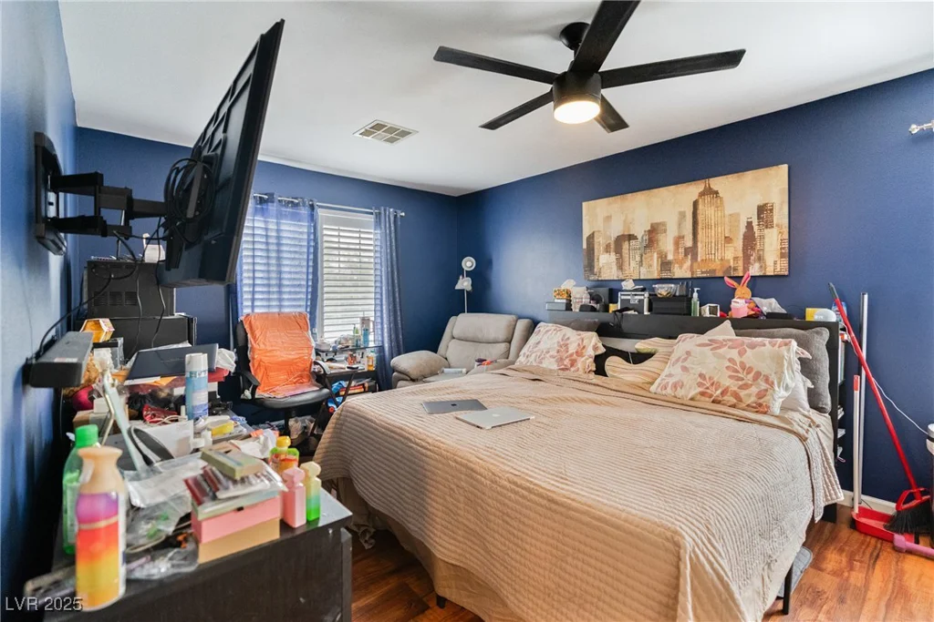 2702 Cottonwillow, Las Vegas, NV 89135