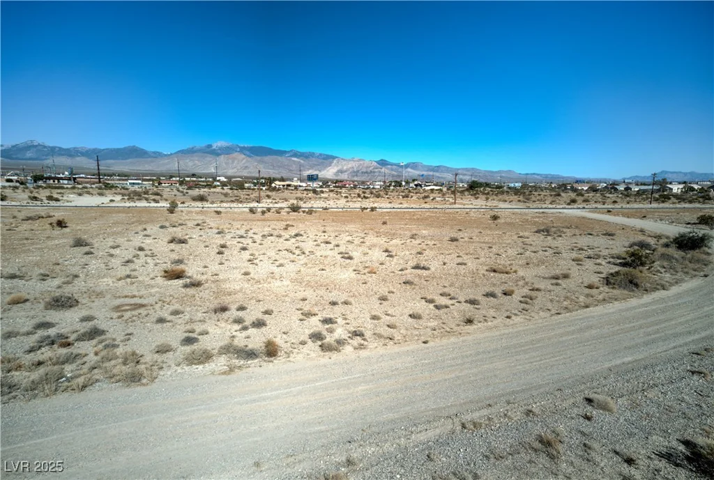 2140 Jumping Fox, Pahrump, NV 89048