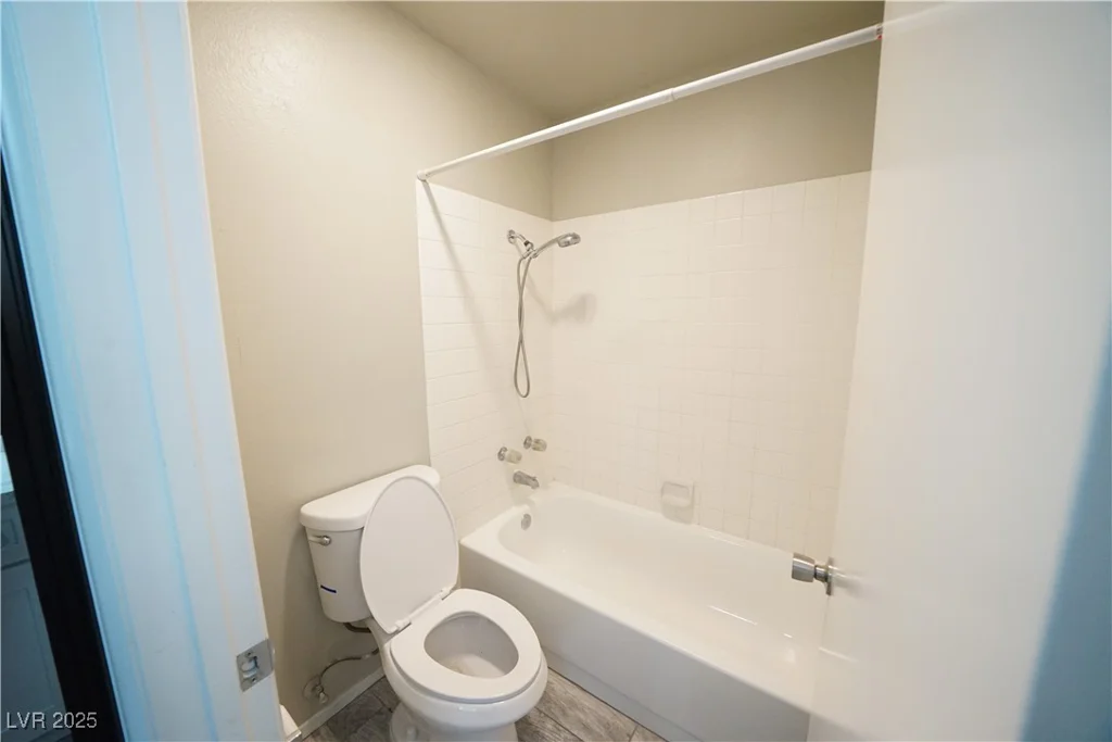 4896 Nara Vista, Las Vegas, NV 89103