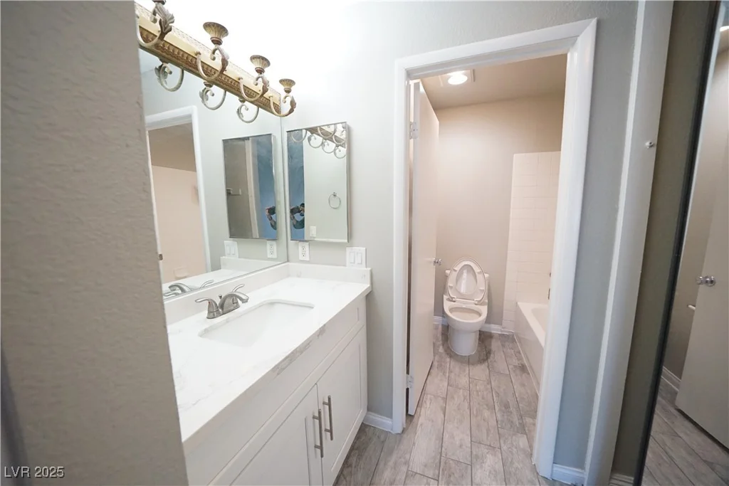 4896 Nara Vista, Las Vegas, NV 89103